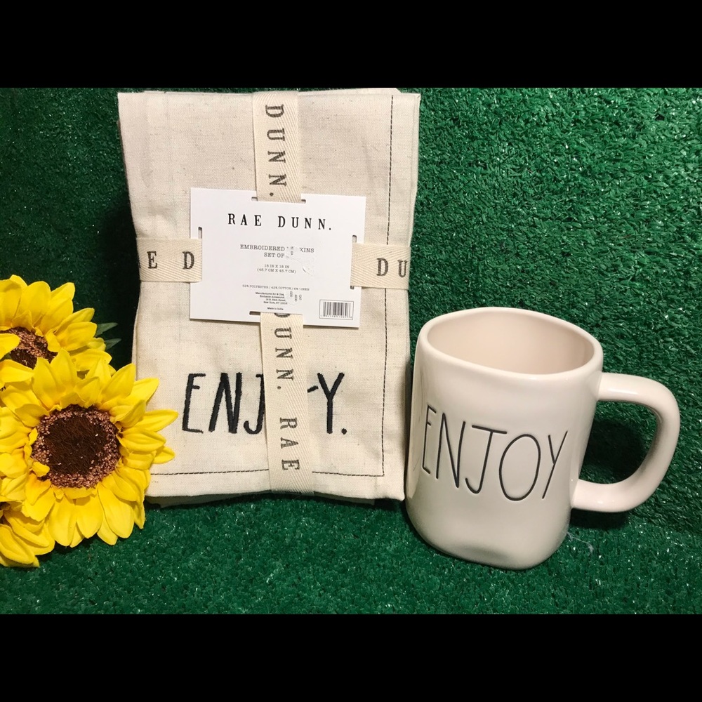 Rae Dunn EAT. ENJOY. Napkins-NWT.